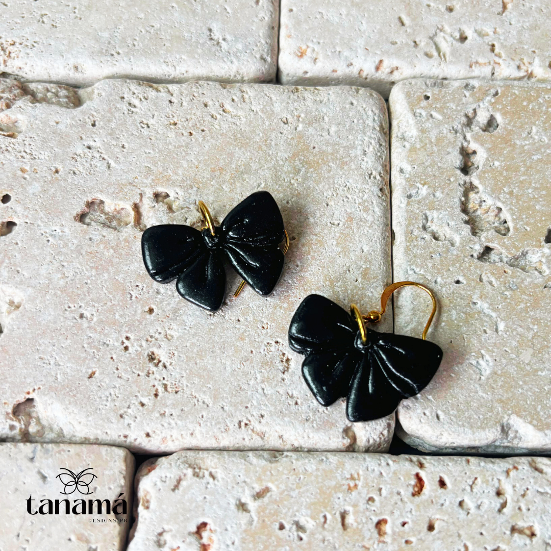 Lacitos earrings collection
