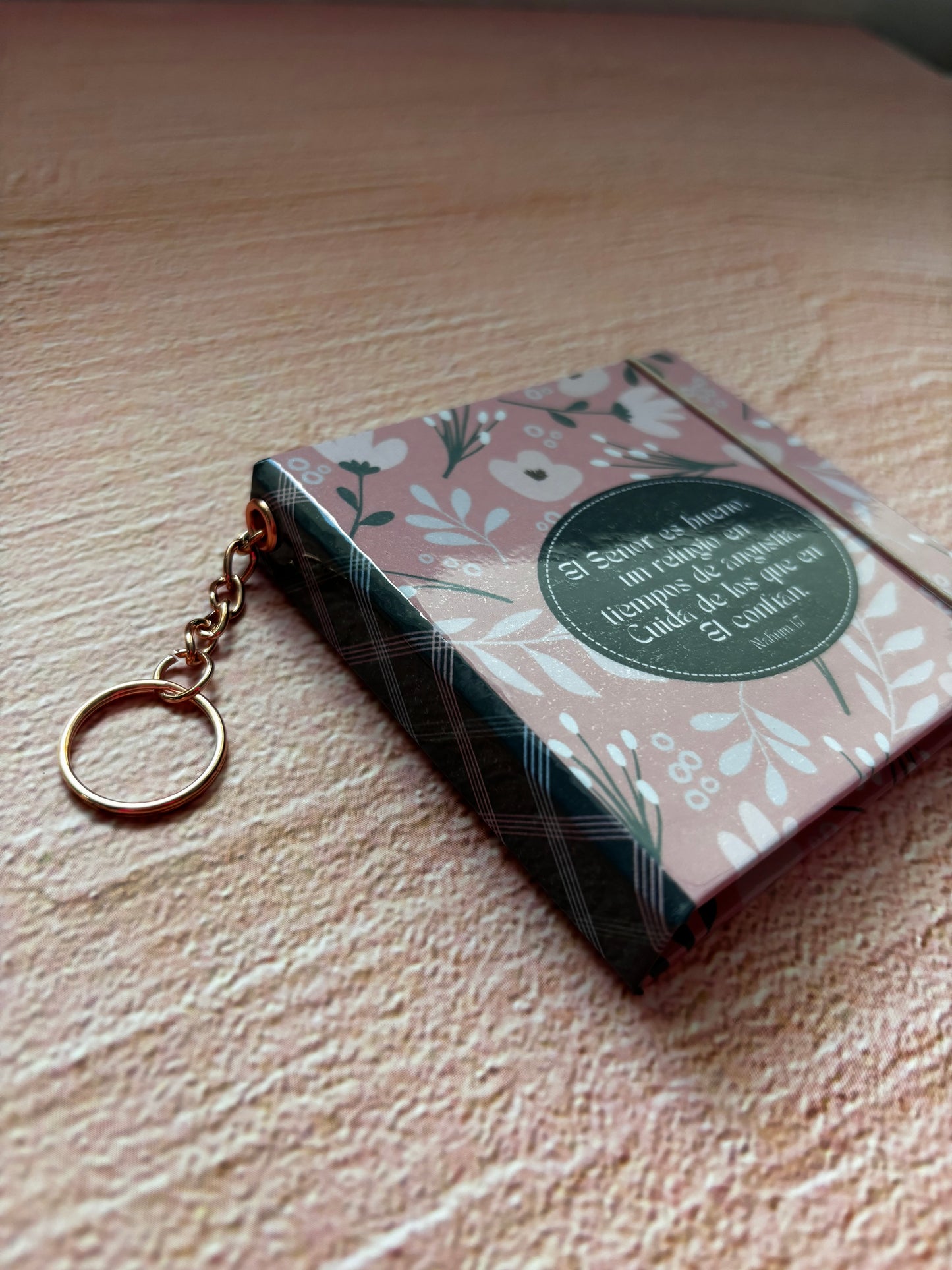 Mini Libreta Llavero con Post-it