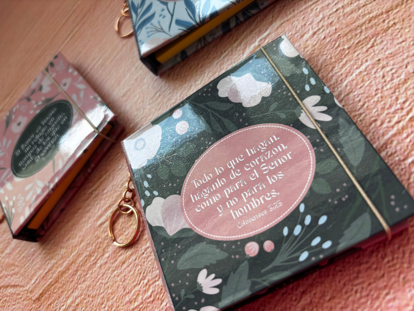 Mini Libreta Llavero con Post-it
